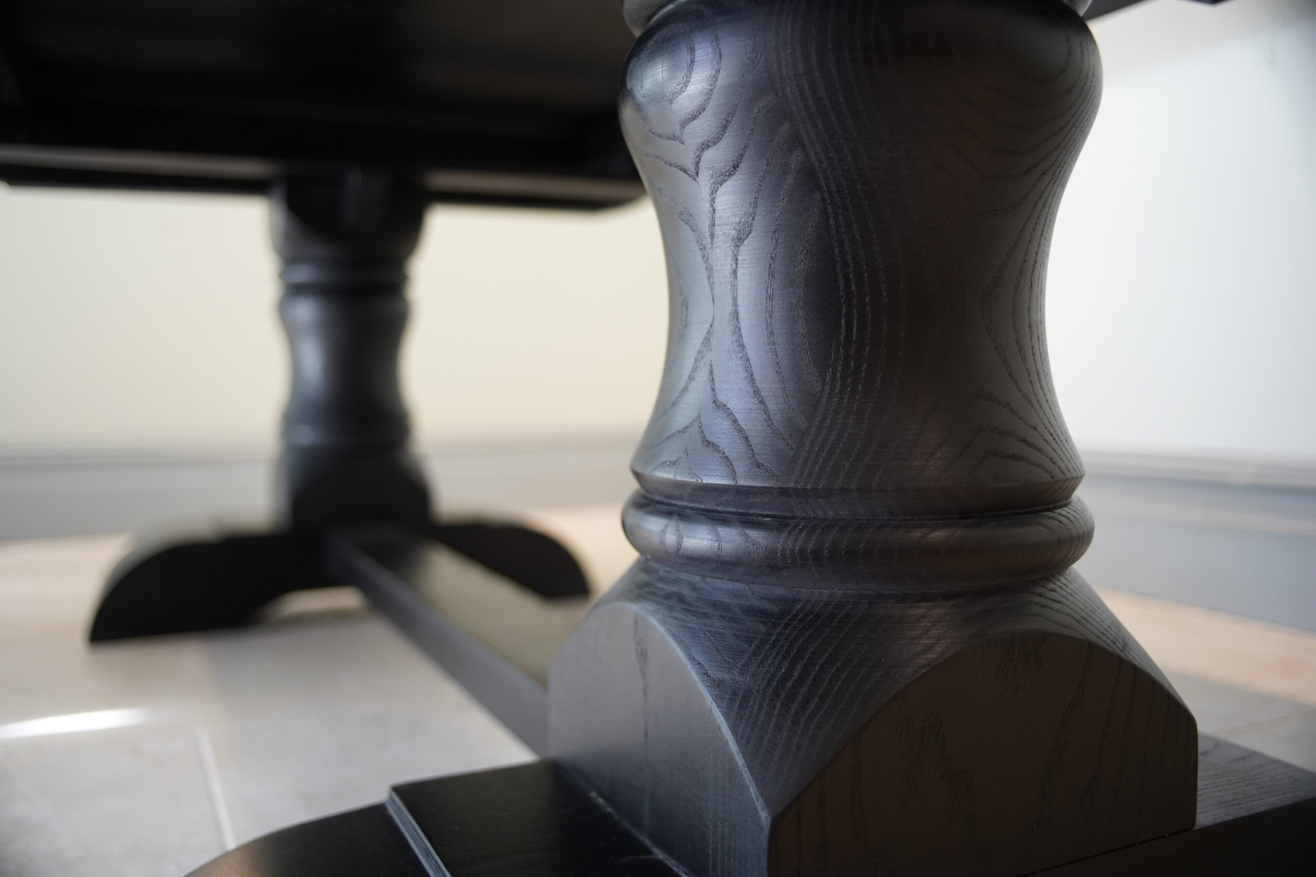 The Wainscott Table - Image 3
